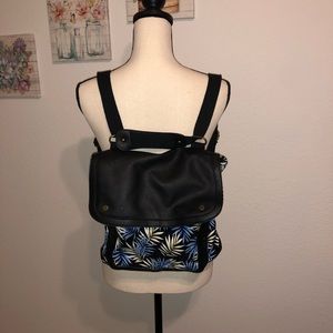 Madden Convertible Purse/backpack 😱🙄💕